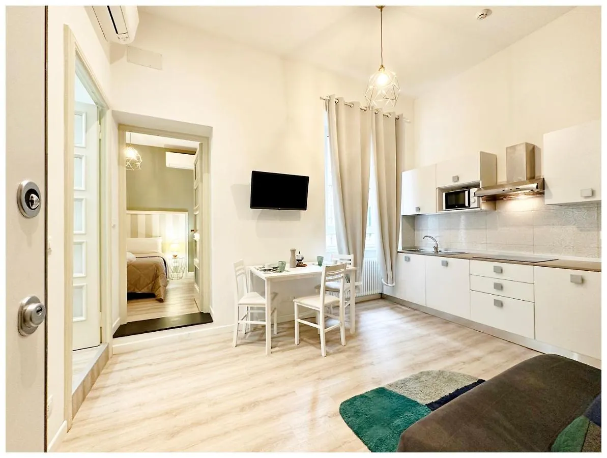 Real Italian Estate - Maps Apartment Genoa